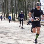 Biegacze na start. Do pokonania jest 10 km