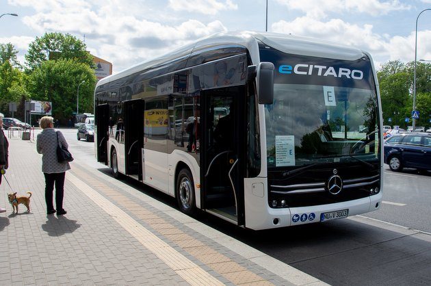 Nowy autobus na białostockich ulicach. Można ocenić komfort jazdy