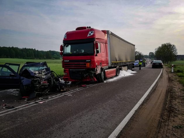 Tragiczny wypadek. 37-letni kierowca zmarł w szpitalu