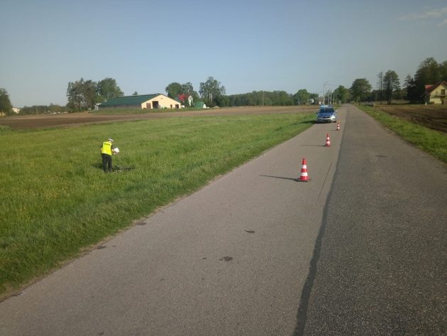 Śmiertelne potrącenie rowerzysty. Ciało leżało przy drodze