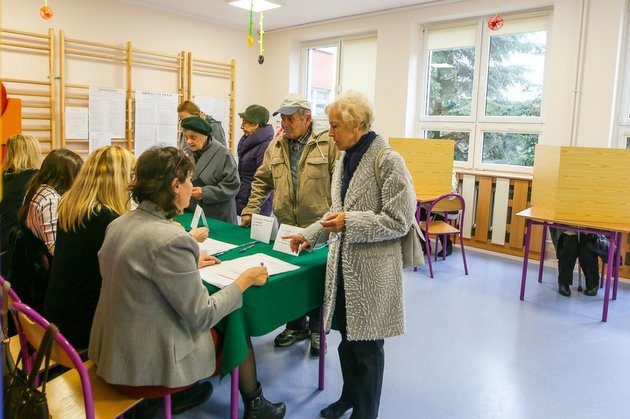 Od północy cisza wyborcza. Co grozi za jej złamanie?