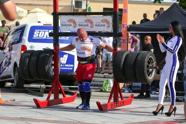 Mistrzostwa Europy Strongman. Na Rynku Kościuszki triumfował białostoczanin [ZDJĘCIA]