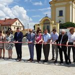 Choroszcz ma nowy rynek. Z fontannami i pomnikiem, ale bez drzew