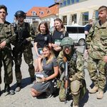 Piknik Militarny. Prezentacje na Rynku Kościuszki i atrakcje w Ogrodniczkach