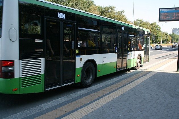 Procesje w mieście. BKM uprzedza – autobusy będą kursowały na trasach zastępczych