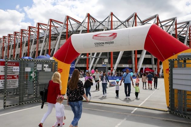 Gdzie spędzić wakacje? Np. na stadionie. Zbliża się kolejny rodzinny event