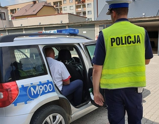 Na rauszu za kierownicą. W takim stanie wiózł pielgrzymów