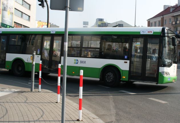 Ważna informacja dla pasażerów - wiele autobusów pojedzie inną trasą niż zazwyczaj