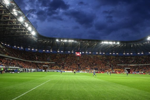 Ściąga kibica. Gra Ekstraklasa oraz I, II i III liga, a także CLJ