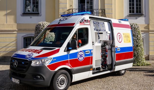 Nowy ambulans dla pogotowia. W ramach Budżetu Obywatelskiego