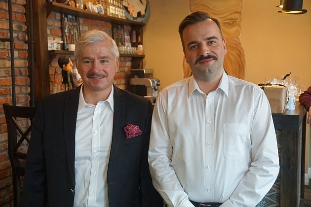 Trwa akcja Movember. Listopad należy do wąsaczy