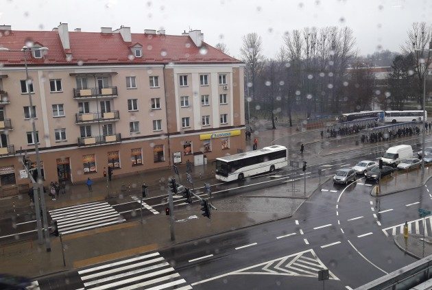 Deszczowa środa z niskim ciśnieniem atmosferycznym