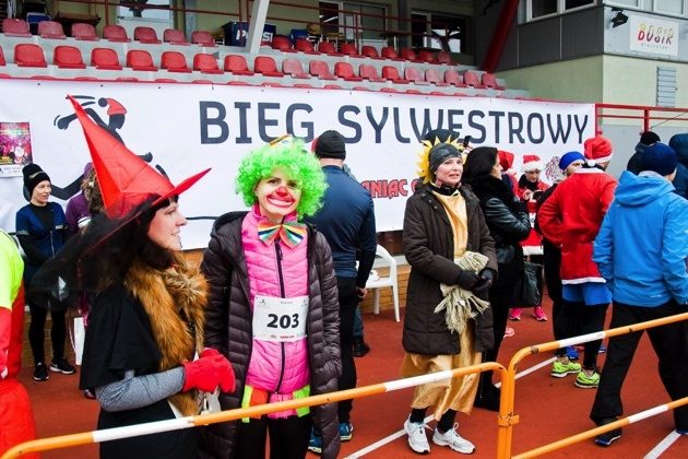 Dobra zabawa, mnóstwo przebrań i sportowe emocje. Za nami 36. Bieg Sylwestrowy