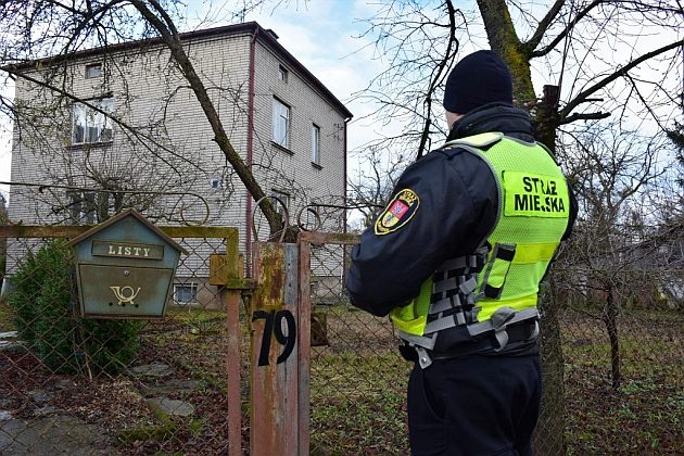 Czym palisz w piecu? Strażnicy kontrolują 