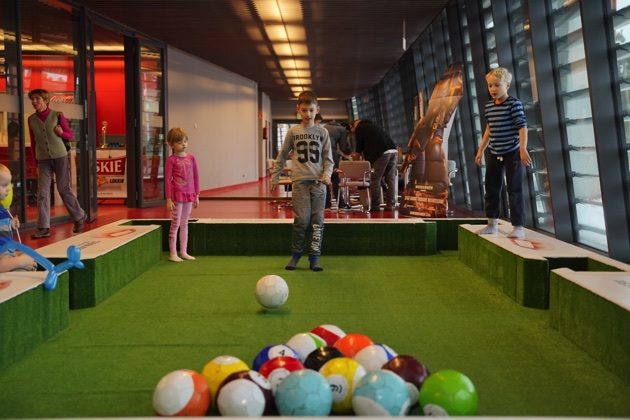 "Zima na sportowo". Stadion miejski zaprasza dzieci na dni pełne wyjątkowych atrakcji