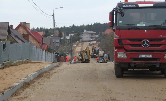 Najrozleglejsza inwestycja drogowa w gminie Supraśl trwa