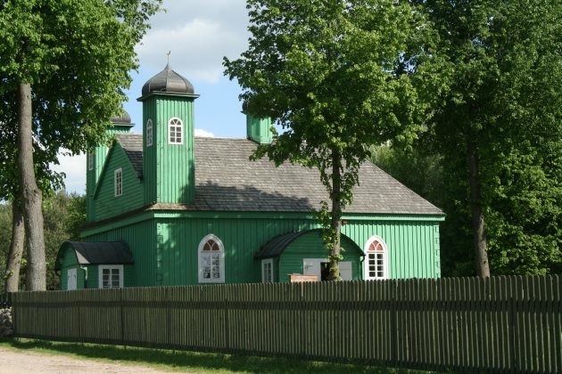 Rzecznik Praw Obywatelskich przeciw fermom. Chce w Kruszynianach parku kulturowego