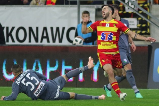 To był nokaut. Jagiellonia wraca z Warszawy z bagażem 4 goli