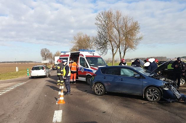 Nie ustąpił pierwszeństwa. Dwie osoby trafiły do szpitala