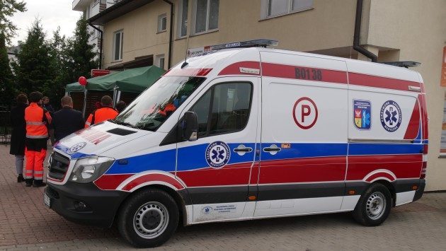 Koronawirus w Polsce. Zmarła 10 osoba, kolejne są zakażone
