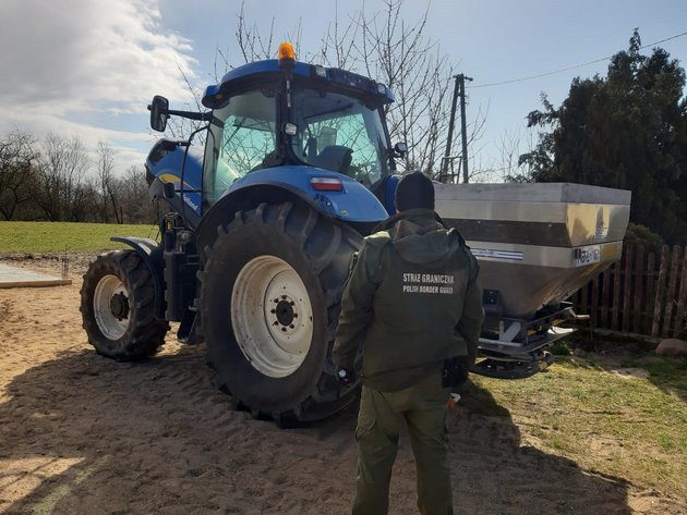 Pijany kierowca, fałszywy dokument i skradziony ciągnik