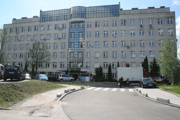 Dyrektor największego szpitala w regionie wypowiedział umowę