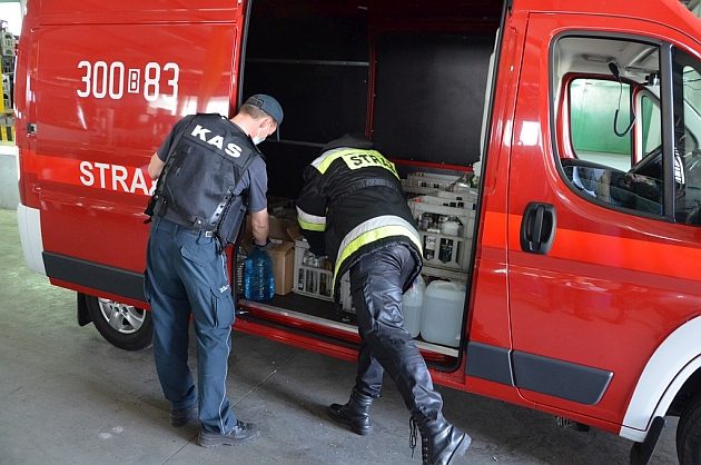 Pół tysiąca litrów alkoholu na walkę z koronawirusem