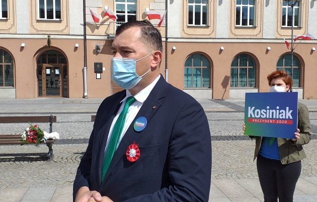 "Polski walkowerem nie oddamy". Kampania wyborcza trwa 