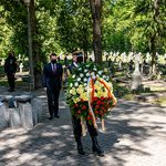 Narodowy Dzień Zwycięstwa. Złożono kwiaty pod pomnikiem Żołnierzy Polskich 