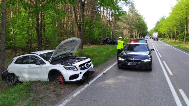 Kierowca w szpitalu. Droga jest zablokowana 