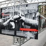 Wybory, które skończyły komunizm. W centrum Białegostoku można oglądać wystawę