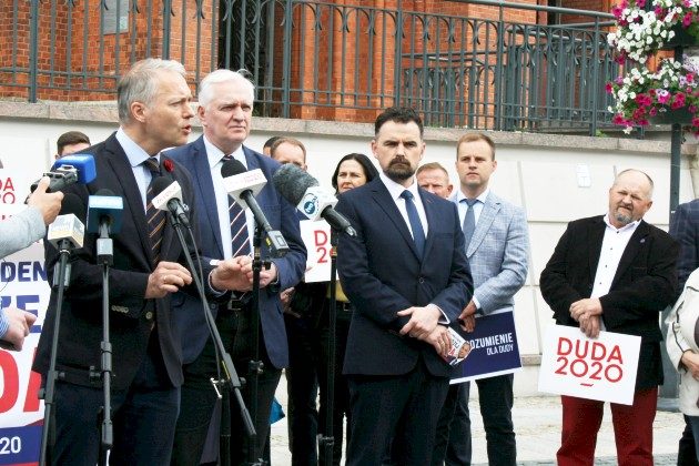 Gowin, Żalek, Baszko: poparcie Andrzeja Dudy i "LGBT to nie ludzie"