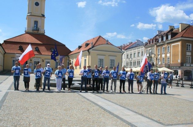 "Idziemy na wybory i głosujemy na Rafała Trzaskowskiego" - zachęcają sztabowcy