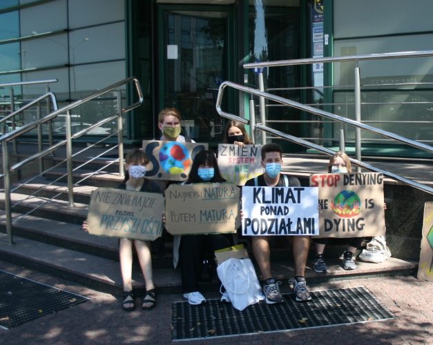 Drugi Strajk Klimatyczny. Białostocka młodzież otwarta na dialog 