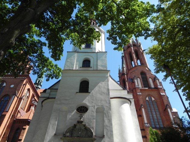 Muzyka w starym kościele. Na koncerty wstęp jest wolny 