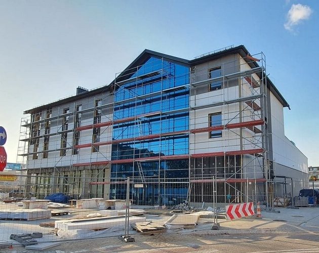 Budowa Domu Kultury za 12 mln zł dobiega powoli końca