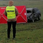 Śmiertelny wypadek w regionie. Zjechał z drogi i dachował