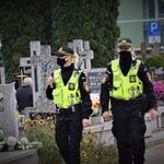 Akcja "Hiena cmentarna". Strażnicy miejscy patrolują nekropolie