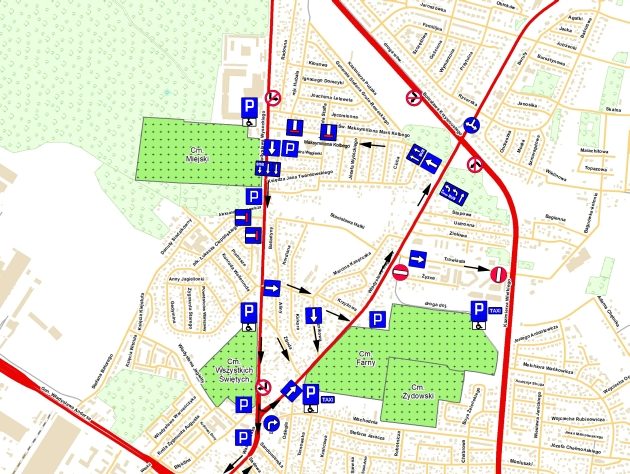 Zmiany w ruchu na Wszystkich Świętych. Utrudnienia, dostępne parkingi, trasy autobusów