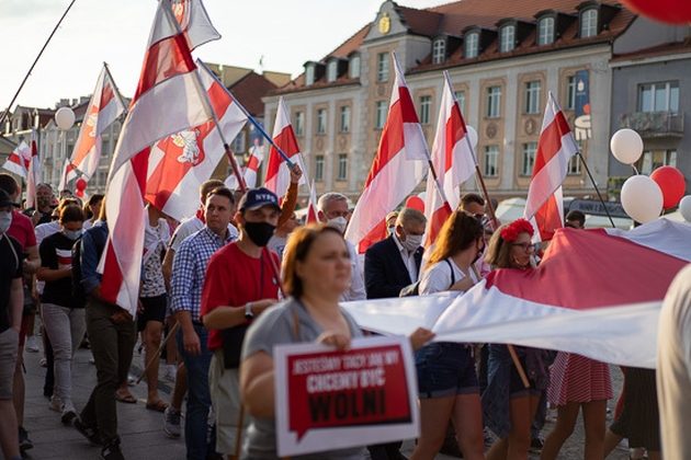 "Białoruska rewolucja godności”. Ile jeszcze będą trwać protesty?