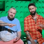 Tworzy konstrukcje z klocków lego. Łukasz Więcek w programie "LEGO Masters"