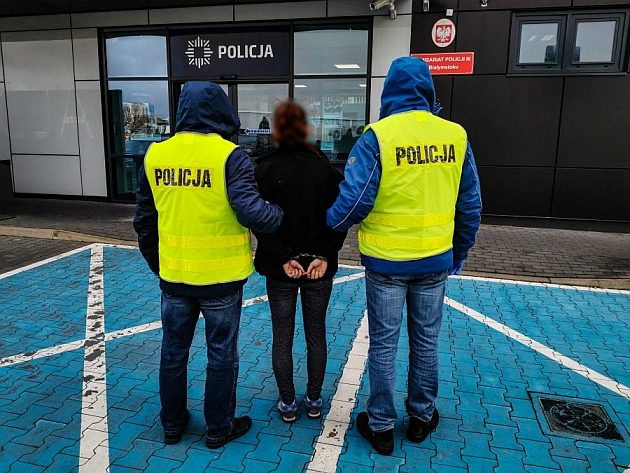 Wyrzucił go przez okno z 8. piętra na jednym z białostockich osiedli