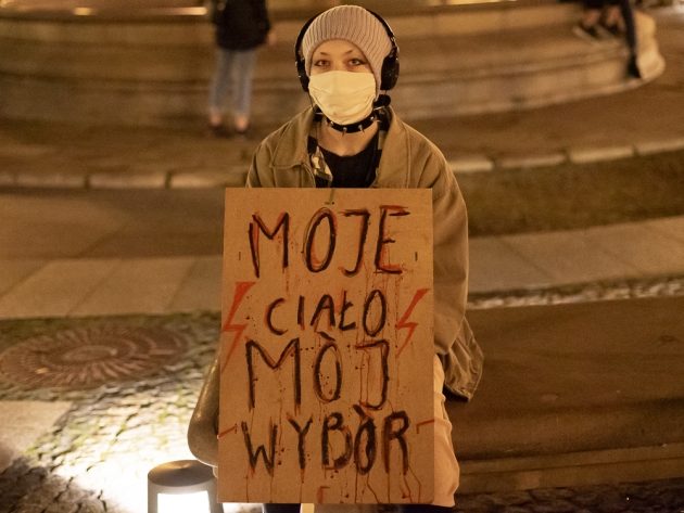 Białostocka prokuratura zbiera dane kobiet dokonujących aborcji. "Efekt mrożący"