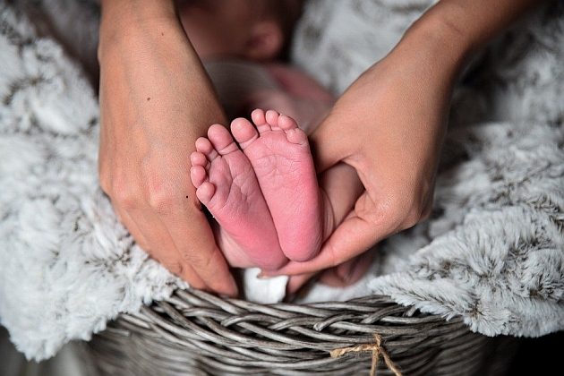 Formalności po urodzeniu dziecka - jak i kiedy je załatwić?