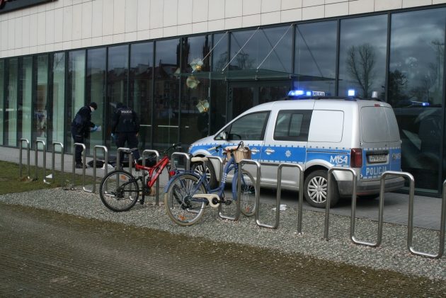 Ciało pod Galerią Jurowiecką. Policja prowadzi czynności