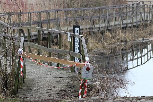 Słynna Kładka wśród bagien została zamknięta. Jest w fatalnym stanie