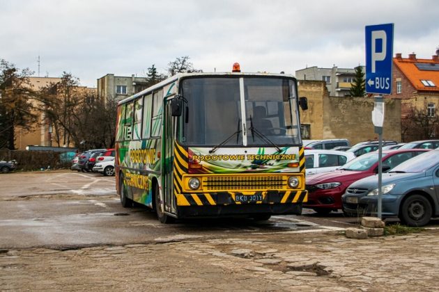 Ostatni istniejący białostocki Ikarus ma iść pod palnik. Chcą go uratować