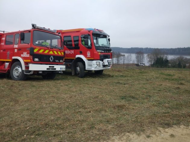 Tragiczny finał akcji poszukiwawczej. Ciało 69-latka pływało w jeziorze