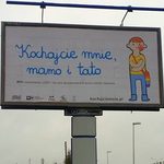 Dzieci LGBT są nieakceptowane przez rodziców? Trwa akcja "Kochajcie mnie, mamo i tato"