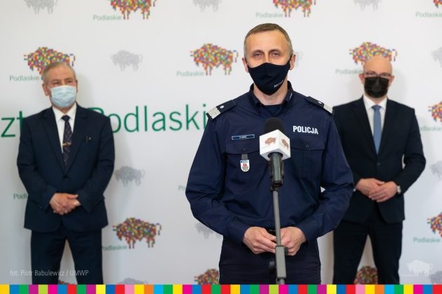 Nowe radiowozy i łódź motorowa. Podlaska policja otrzymała spore dofinansowanie